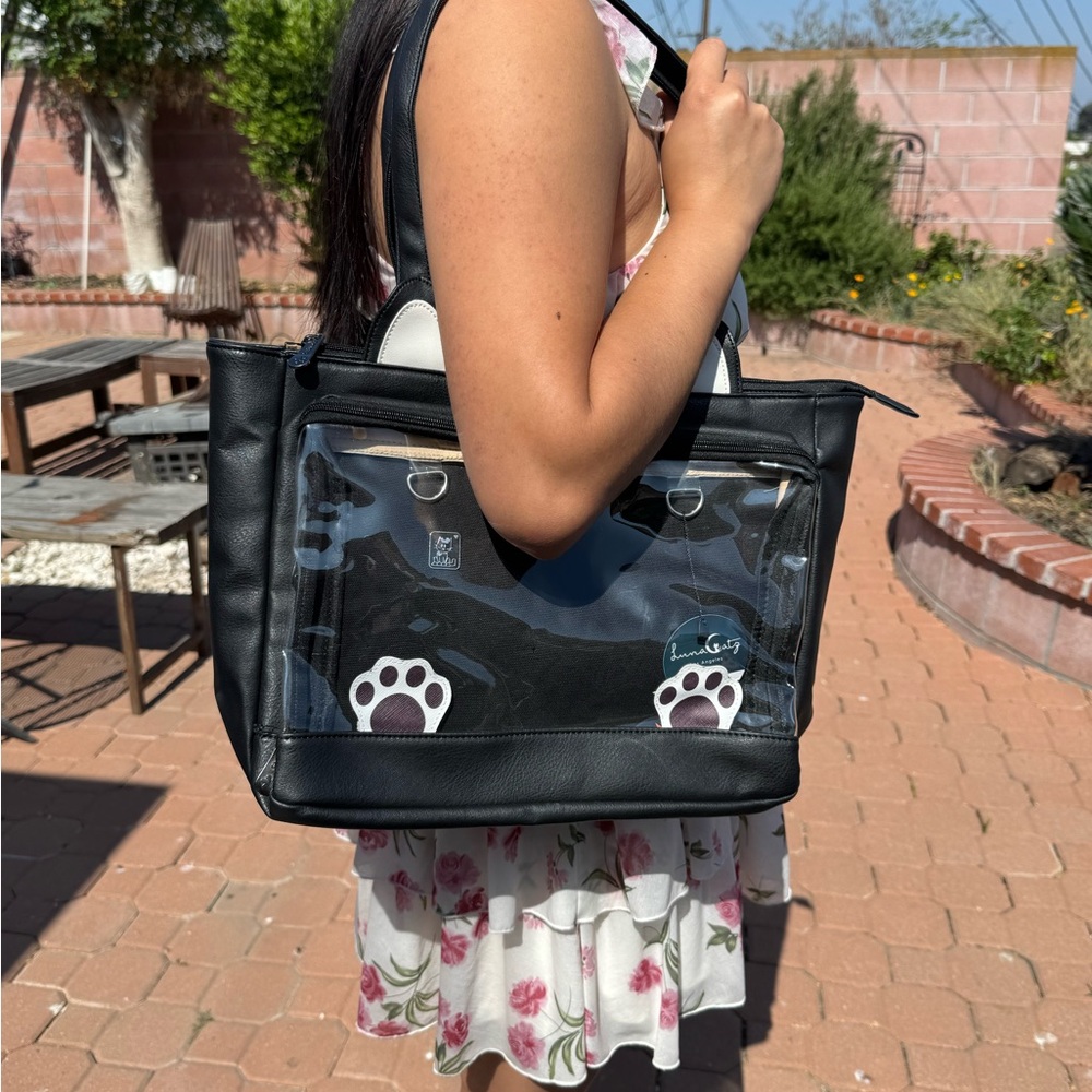 Cat Tote with Pin Window Must Have for Cat Moms!